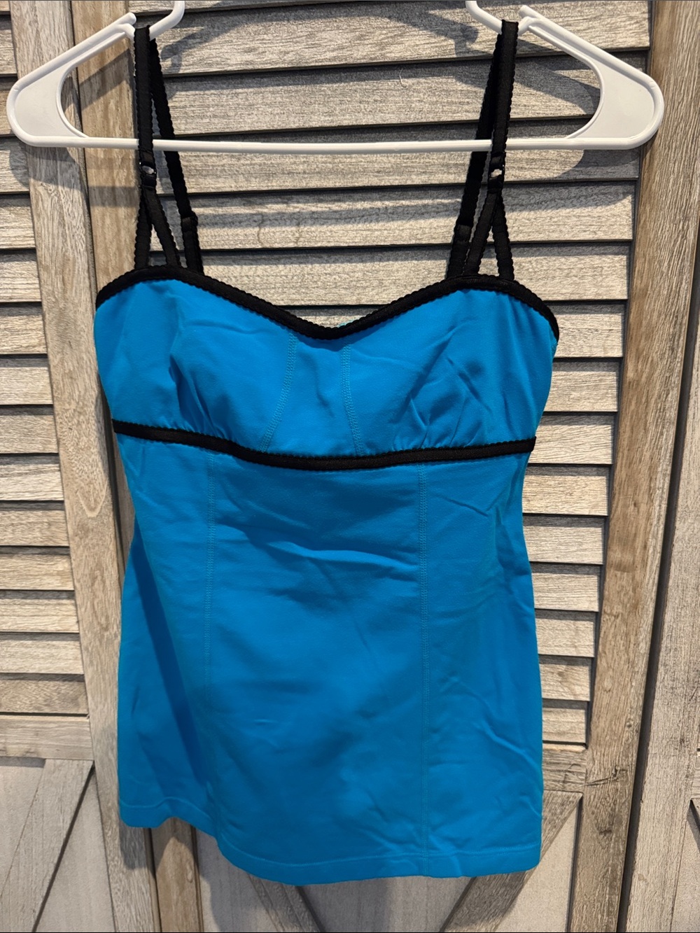 Lululemon Blue Black-Trim Lace Top - Women's size 4